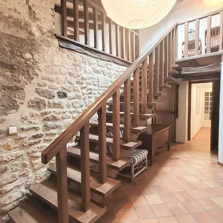 Charming With Pool Near Royan & Beaches בית נופש *