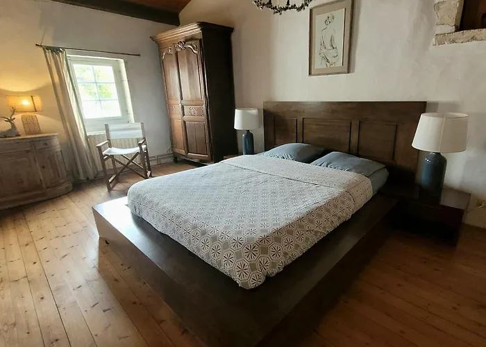 Charming With Pool Near Royan & Beaches Breuillet (Charente-Maritime)