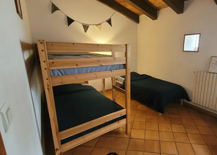 Сasa de vacaciones Charming With Pool Near Royan & Beaches Breuillet (Charente-Maritime)